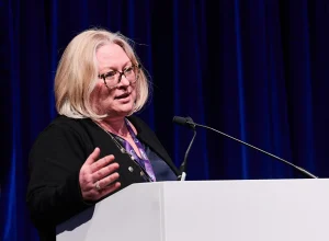 Rob_Evening_Theatre_3_1143